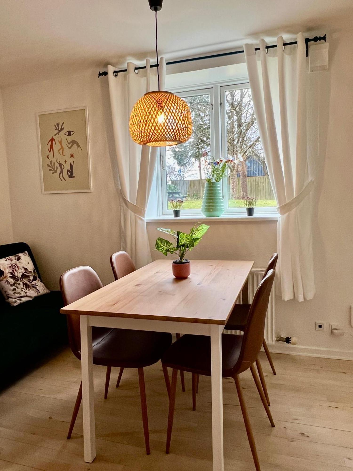 5 Minute Walk To Lego House - 50M2 Apartment With Garden / A Unit Billund Extérieur photo